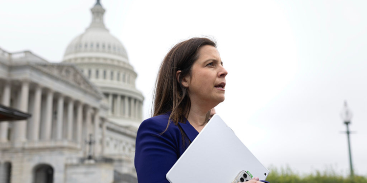 Stefanik Gains Ground on Hochul as New York Governor Race Tightens
