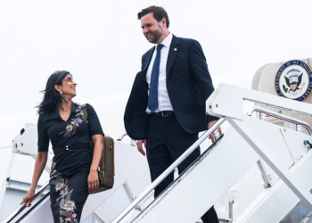 JD Vance Faces Criticism After Saying He Hopes His Hindu Wife Converts to Christianity