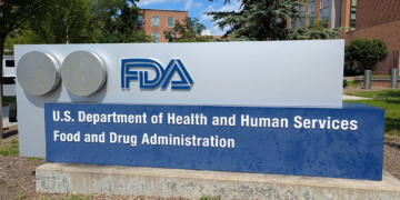 FDA Drug Chief Resigns Amid Misconduct Probe and Defamation Lawsuit