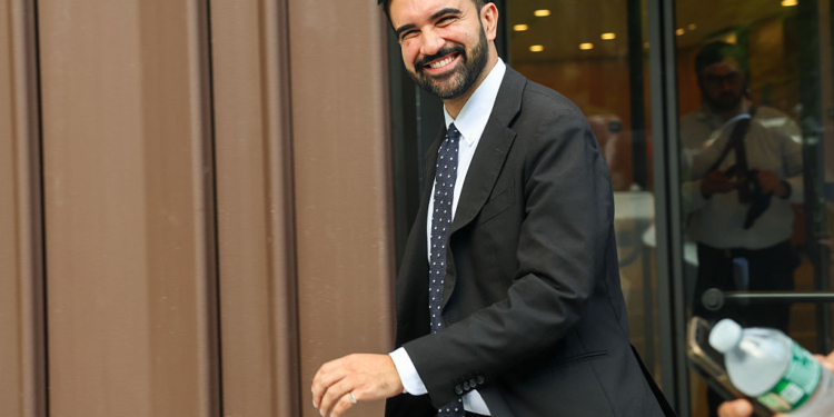 Longtime Socialist Adviser Behind ‘Social Worker 911’ Plan Tapped for Top NYC Role