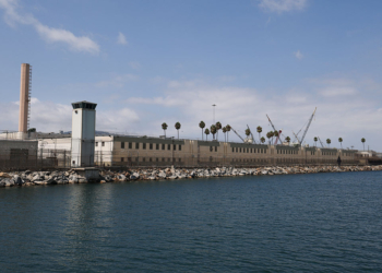 Feds Shut Terminal Island Prison Amid Falling Concrete, Safety Fears
