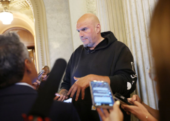 Fetterman: Dems Need to ‘Own the Shutdown’