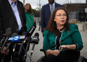 DHS Accuses Duckworth Staffer of Impersonating a Lawyer to Free Deported Illegal Immigrant