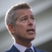 Transportation Secretary Sean Duffy Orders 10% Airspace Cut Amid Record Shutdown