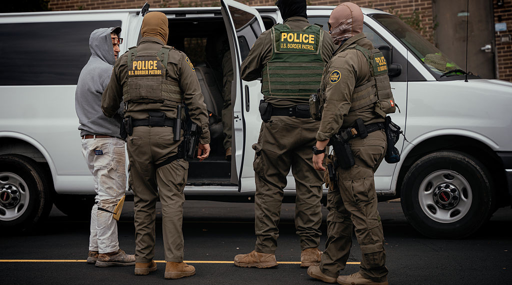 Judge Orders Overhaul of Chicago-Area ICE Facility Amid Abuse Claims