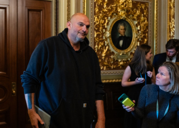 Democrats Erupt After Eight Senators Break Ranks to End Shutdown