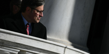 Lawmakers Return as Speaker Johnson Faces Pressure After Record Shutdown