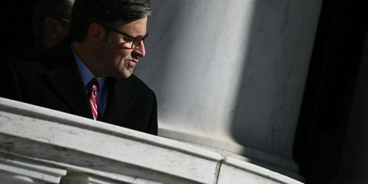 Lawmakers Return as Speaker Johnson Faces Pressure After Record Shutdown