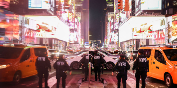 Gunman Killed After Firing on NYPD Following Threats at Deli and Hospital