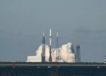 New Glenn Nails Mars Launch in Breakthrough Win for Blue Origin