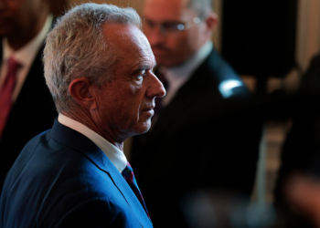 RFK Jr. Says He Urged Caution as Trump Pushed for Dramatic Tylenol Warning