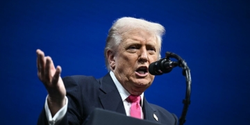 Trump Claims He Could Have Beaten Washington, Lincoln in 2020