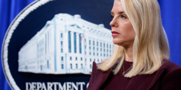 DOJ Challenges Hawaii Gun Restrictions in Supreme Court Case with National Implications