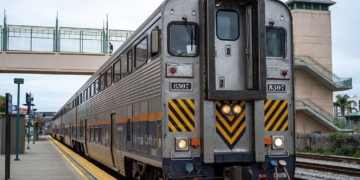 Amtrak Hits New Ridership Record as Holiday Travelers Pack Trains