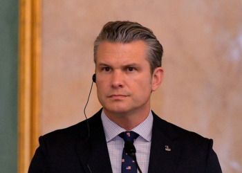 Trump Backs Hegseth, Dismisses Allegation of Second Strike on Drug Boat