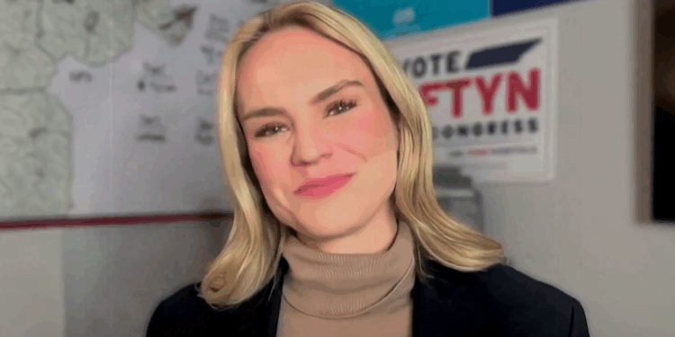 Tennessee Democrat Under Fire for 2020 Tweets on Police Dissolution