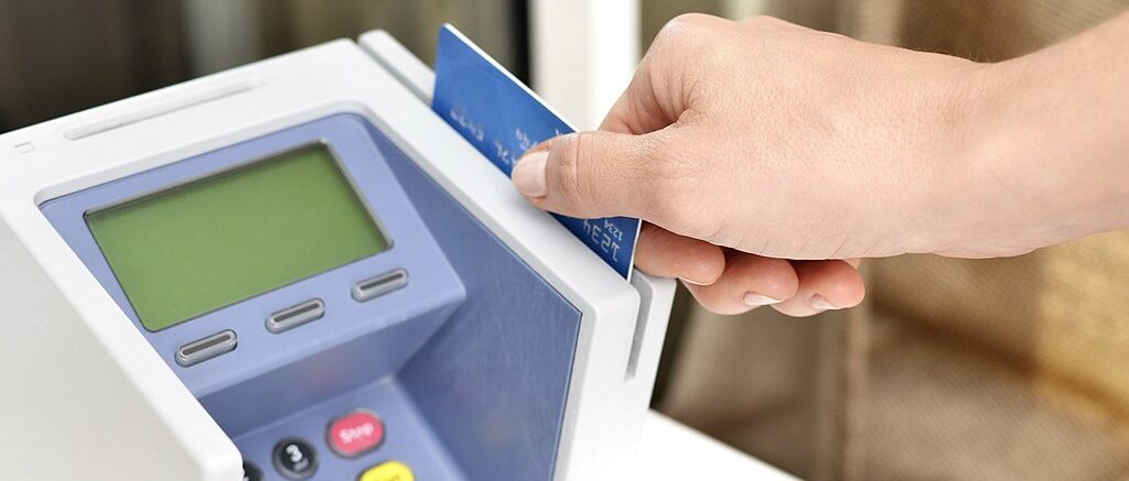 Americans Expected To Spend Big This Christmas Shopping Season, But There’s A Huge Catch