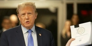 CHUCK DEVORE: Democrats’ Shutdown Surrender A Gift To Trump And Congressional Republicans