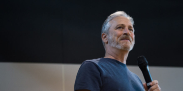 Comedy Central Reveals Trump Critic Jon Stewart Will Remain At ‘The Daily Show’