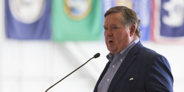 Gavin Newsom’s Gerrymander Pushes 32-Year GOP Rep Into Dogfight With Fellow Republican