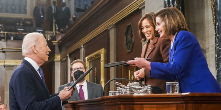 Here’s How Nancy Pelosi Got Filthy Rich In Congress