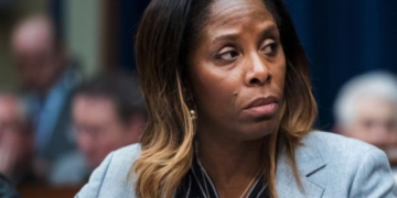 House Vote To Censure Plaskett Fails