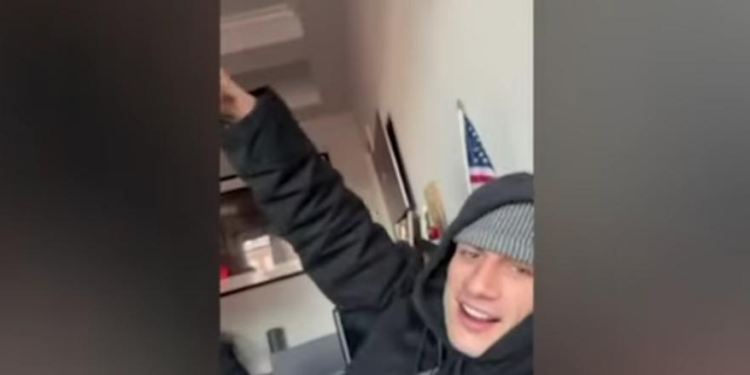 Kennedy Scion Performs Nazi Sieg Heil In Resurfaced Video