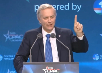 Literal Communist Battles Pro-Trump Conservative For Presidency In America’s Backyard