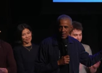 Obama Suggests Democrats Should Roll Out Red Carpet For Socialists If They Want To Win