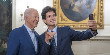 JFK Grandson Jack Schlossberg Decides Congress Needs Him, Mom Reportedly Not So Sure