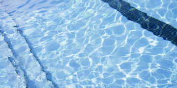 Florida Woman Accused of Dunking 6-Year-Old Underwater at Hotel Pool Arrested