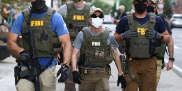 Fired FBI Agents Say Kneeling Was Tactical, Not Political, Sue to Get Jobs Back