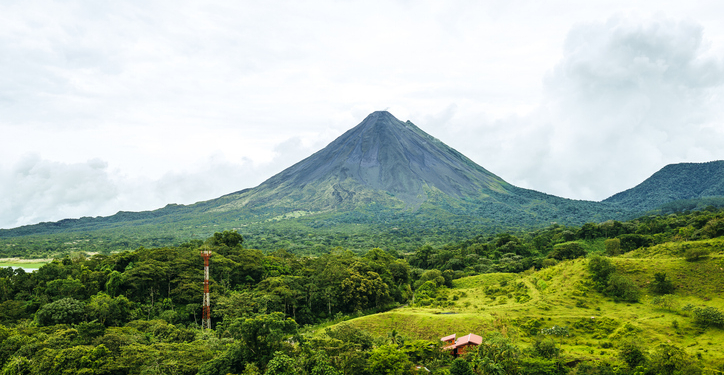 US Issues New Security Alert for Costa Rica Amid Surge in Tourist Robberies