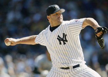 Trump Urges Hall of Fame to Finally Enshrine Roger Clemens