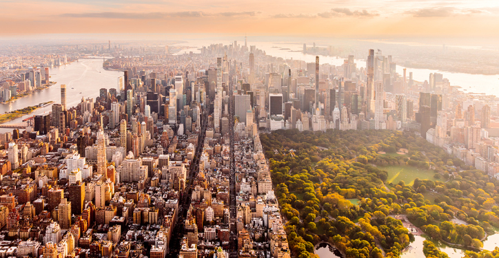 Real Estate Expert Says US Housing Market is Shifting, Not Broken