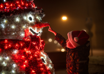 Son Reveals Hidden Past Of Legendary ‘Frosty The Snowman’ Voice Actor