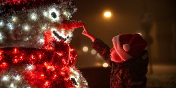 Son Reveals Hidden Past Of Legendary ‘Frosty The Snowman’ Voice Actor