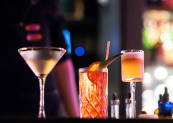 Study Finds Cannabis May Reduce Alcohol Use in Heavy Drinkers, But Experts Urge Caution