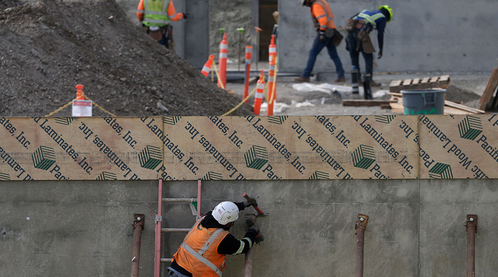 Jobs Grow, but Cracks Show in Cooling Labor Market