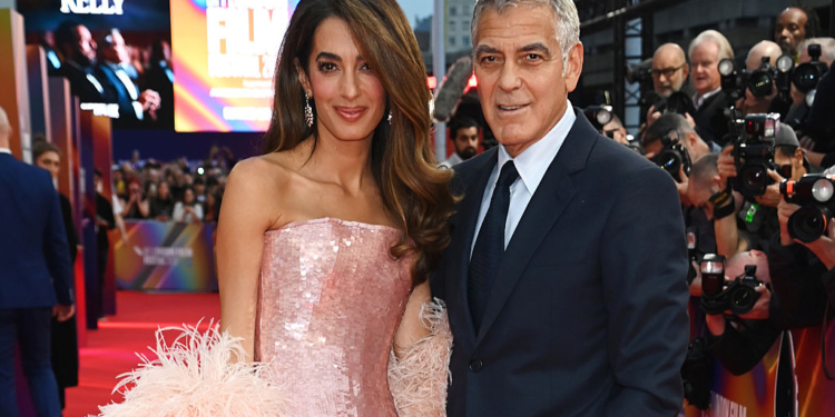 France Grants Citizenship to the Clooneys