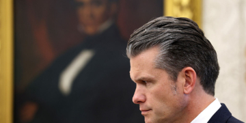 Pentagon Limits Access as Hegseth Hosts Briefings for Select Media Outlets