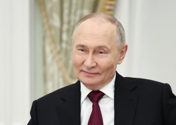 Putin Blames Europe, Trump Envoys Push Peace Talks Amid Ukraine War