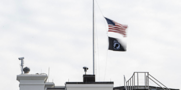 Trump Orders Flags at Half-Staff for Fallen National Guard Member 