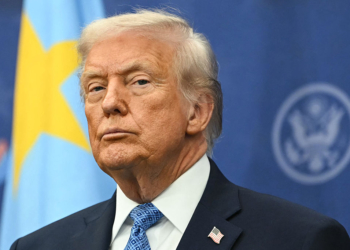 2 Senators Move to Block Trump Image on Coin