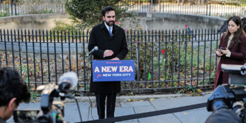 Fierce Debate Erupts as Mamdani Moves To End Encampment Sweeps