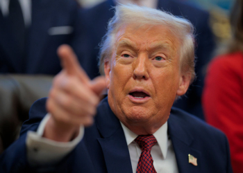 Trump Promises Record Tax Refunds, Tariff Dividends in 2026