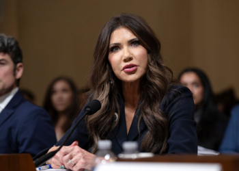 Trump Admin Offering ‘Gift’ to Self-Deporting Illegal Immigrants