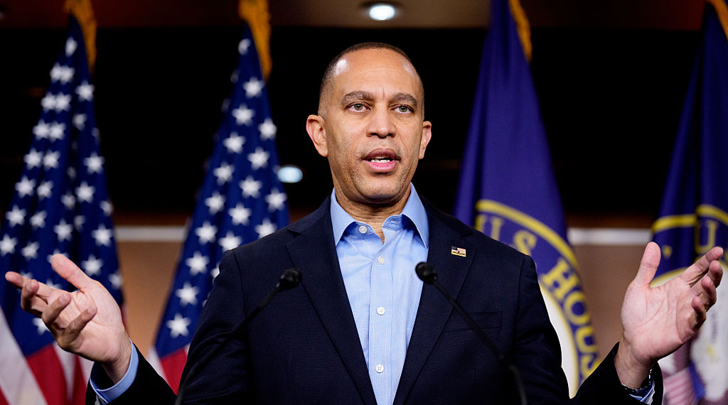 Dems Drop Epstein Estate Photos as Fight Over Secret Files Escalates