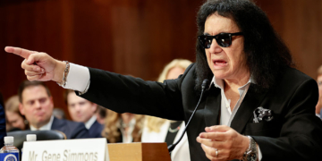 Radio Royalties Fight Explodes on Capitol Hill