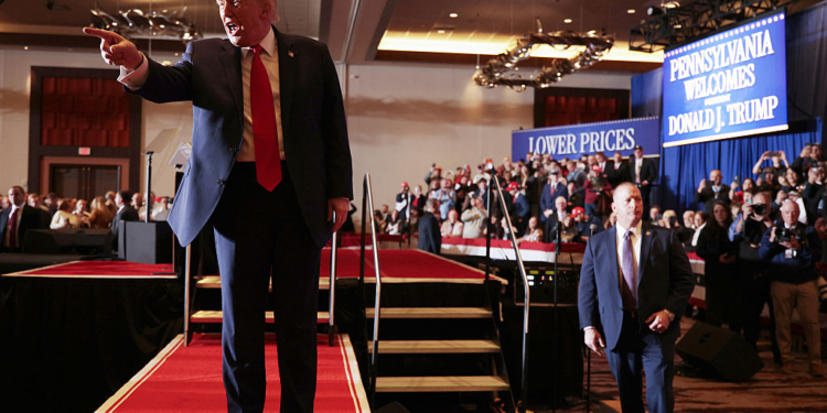 ‘Morning Joe’ Panel Skewers Trump’s Economy Message